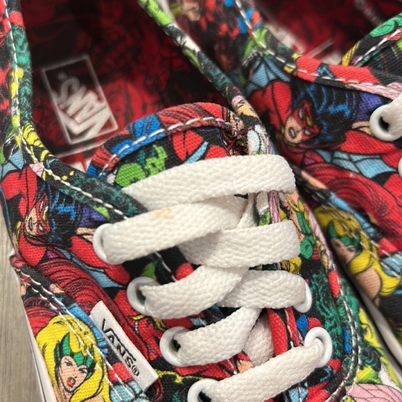 Vans Marvel Colorful Comic Print Sneakers - Picture 6 of 12